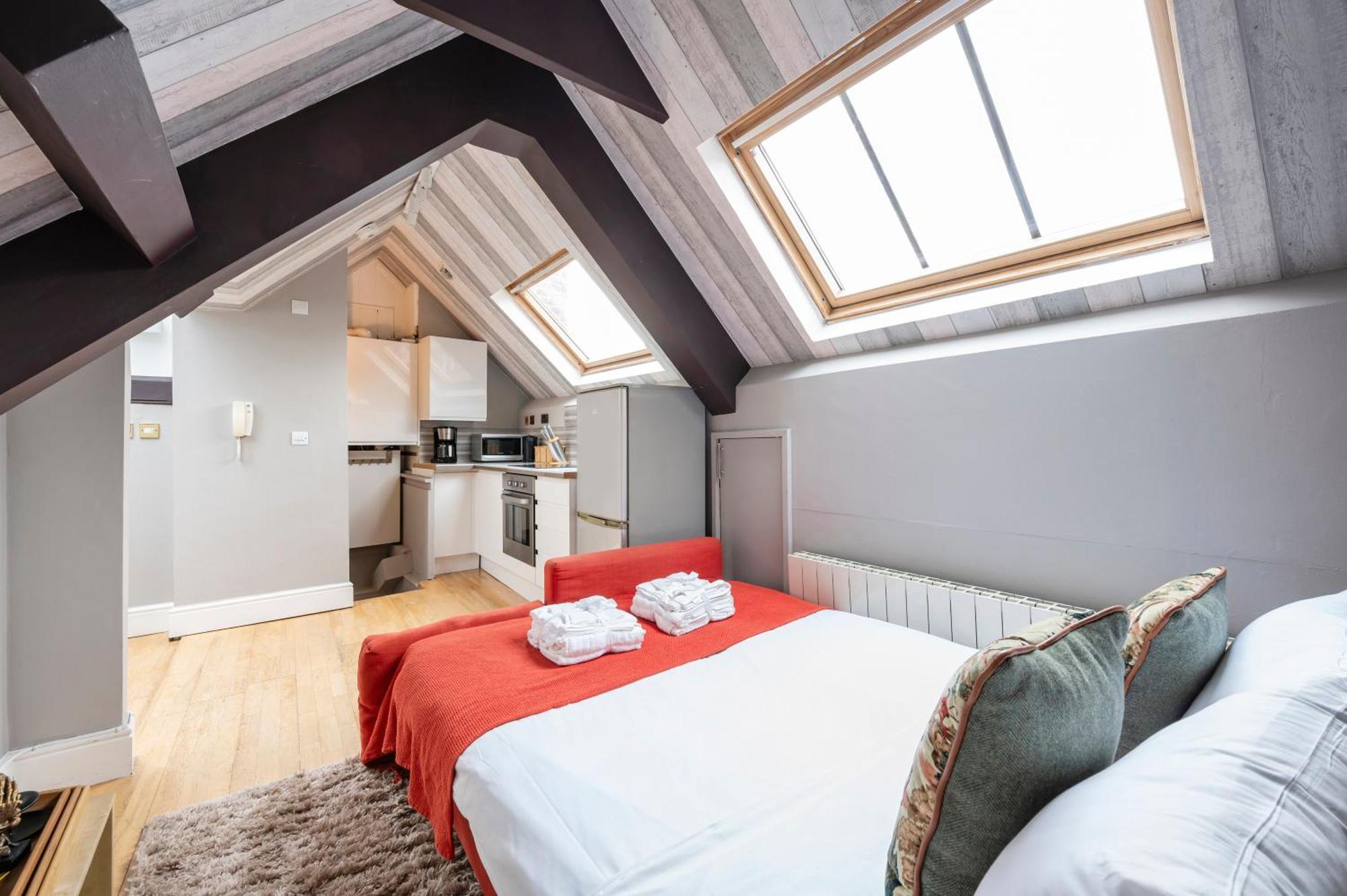 Sunny Loft In Center Of London Apartment ภายนอก รูปภาพ